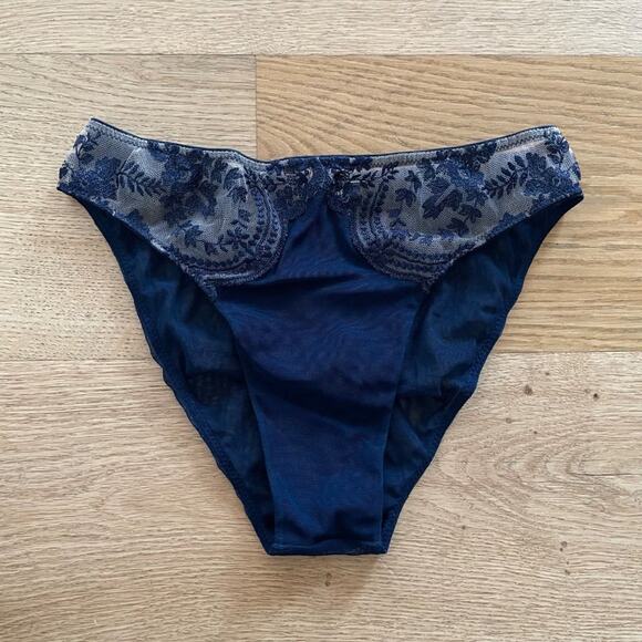 I.D. Sarrieri Tuscan Holiday Embroidered Stretch Tulle Briefs in Navy & Beige - Picture 1 of 8